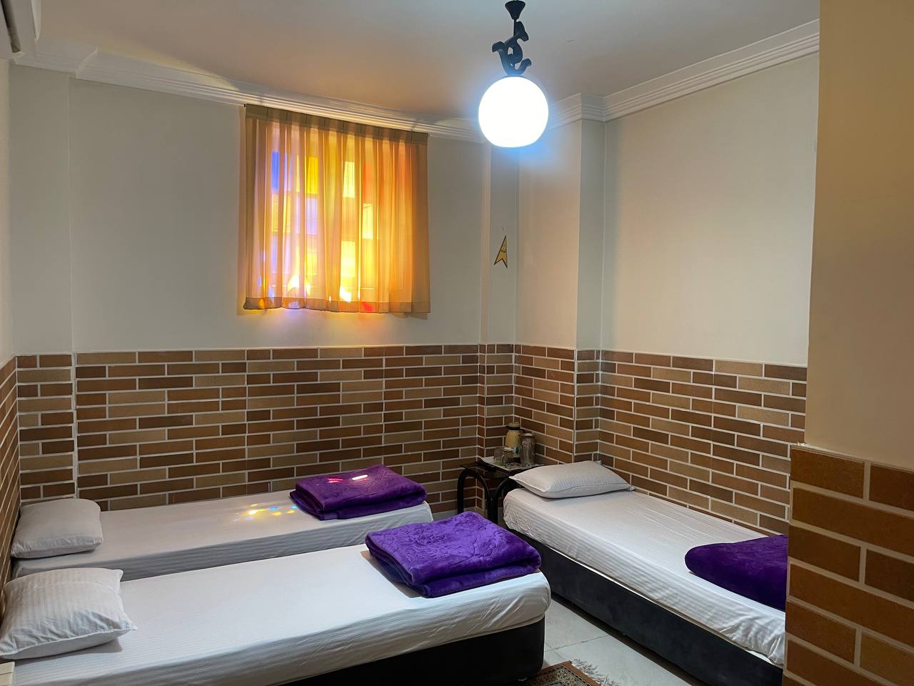 هتل تخت جمشید